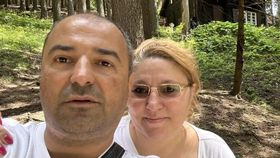 VIDEO Ia amploare scandalul politic între soții Șoșoacă! În ce ipostaze a fost surprins soțul Dianei Șoșoacă, alături de altă femeie: „Era culmea să refuz”